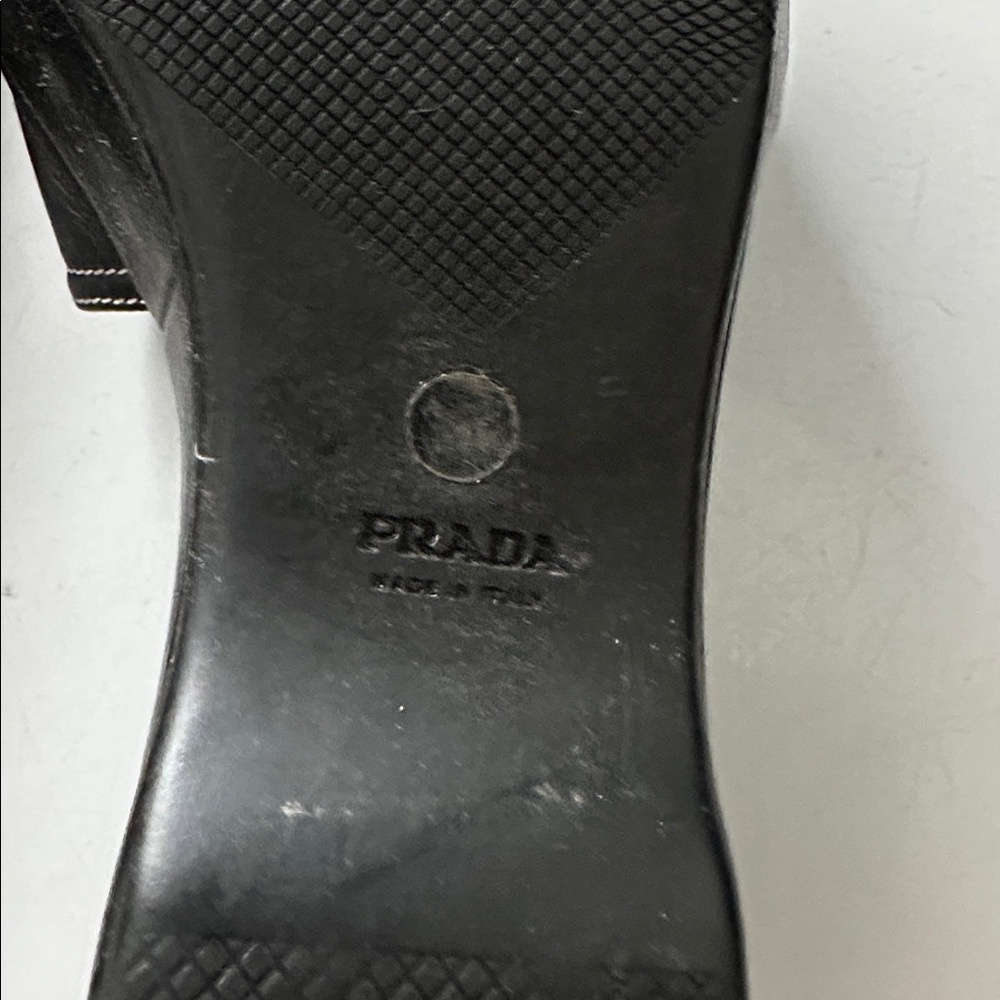 Prada leather platform sandals - Picture 4 of 4